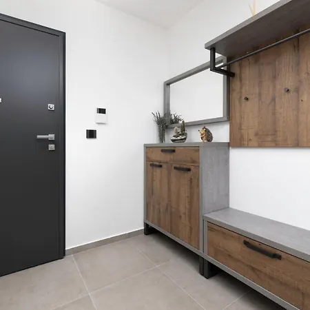 Lägenhet Luxury Adria Krk Town