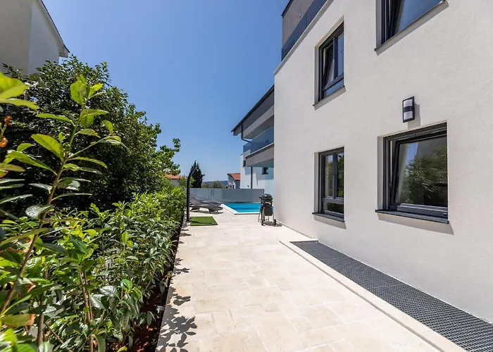 Apartment Luxury Adria Krk Town