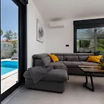 Luxury Adria